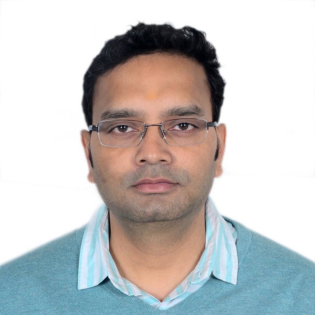 Dr. Sanjay Saxena